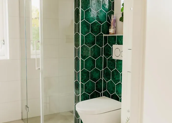 بيت للعطل Met Ruime Tuin En Hottub