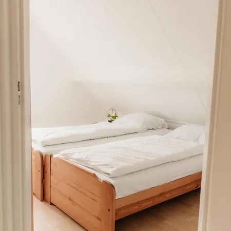 Met Ruime Tuin En Hottub * Ouddorp