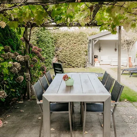 Ferienhaus Met Ruime Tuin En Hottub Ouddorp